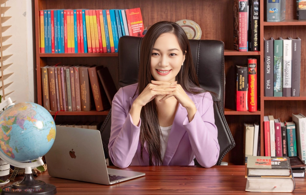 Trợ lý chủ tịch xã